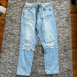 American Eagle Mom Jeans - Size 8 - 100% cotton